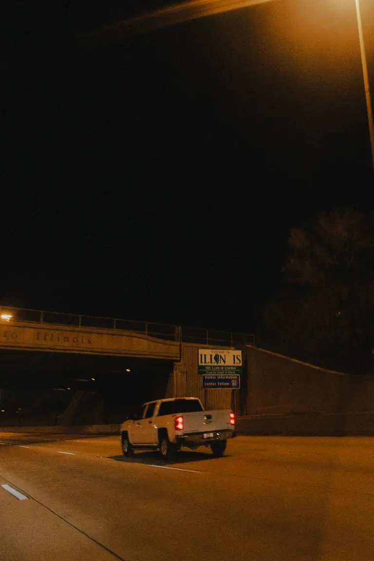 Illinois welcome sign